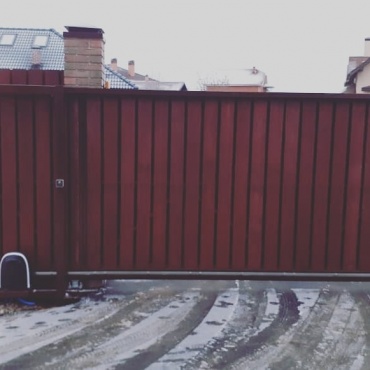 Ворота сдвижные откатные отделка вагонкой 3500x2500